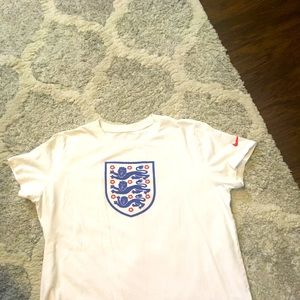 Women’s Nike T-shirt